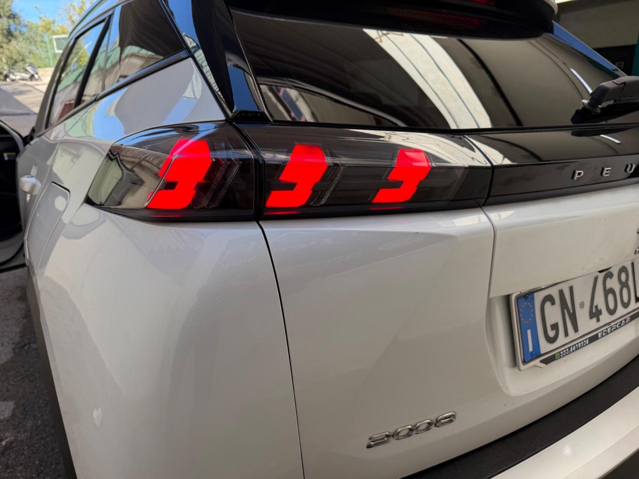 Peugeot 2008 ALLURE