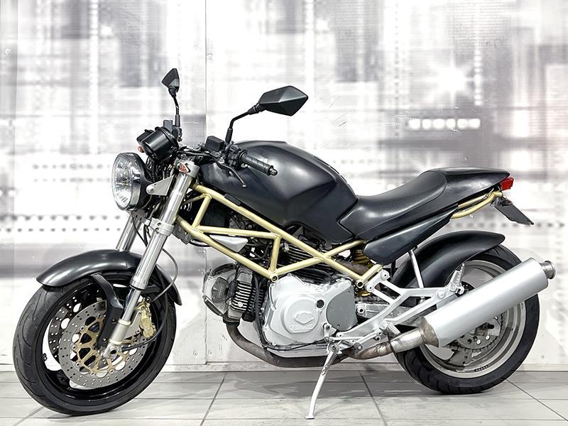 Ducati Monster 600