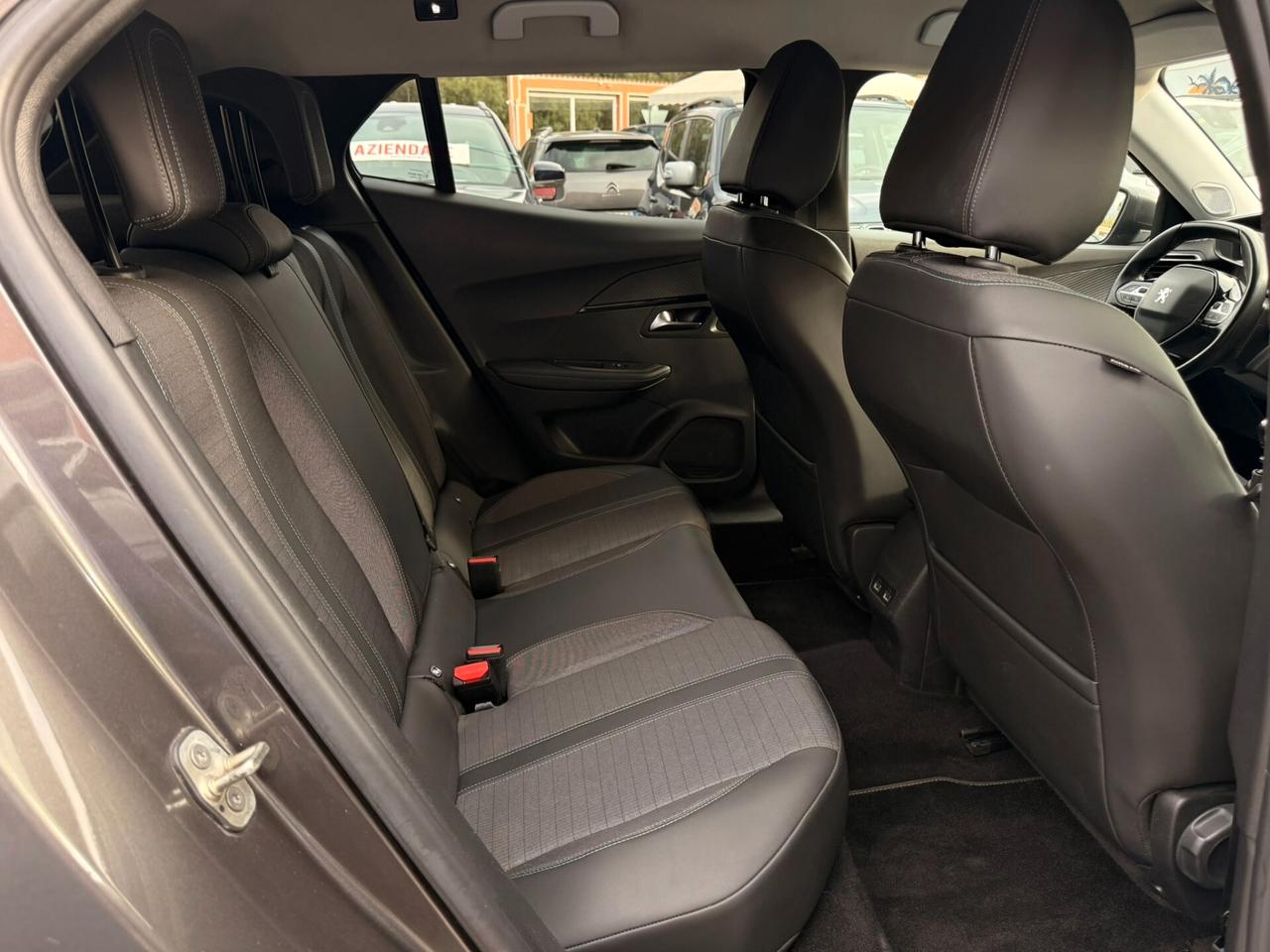 Peugeot 2008 1.2 PureTech 101CV Allure - 2021