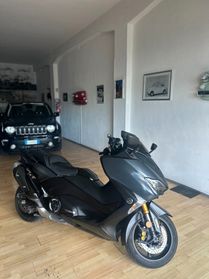 Yamaha T Max 530