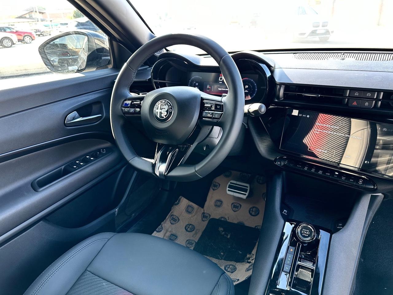 Alfa Romeo Junior 1.2 136 CV Hybrid eDCT6 Speciale