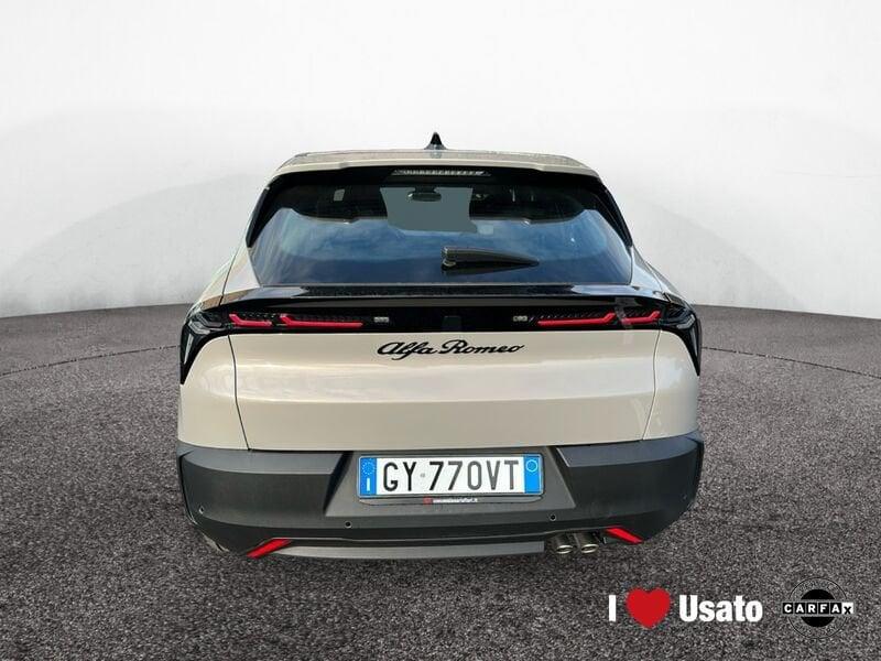 Alfa Romeo Junior 1.2 ibrida 145cv edct6