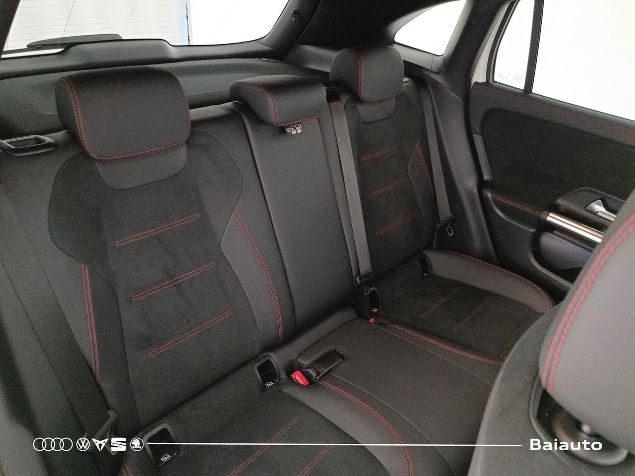 Mercedes GLA 200 d amg line advanced plus 8g-dct