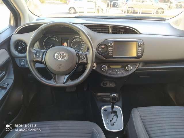 Toyota Yaris Yaris III 2017 5p 1.5h Style my18