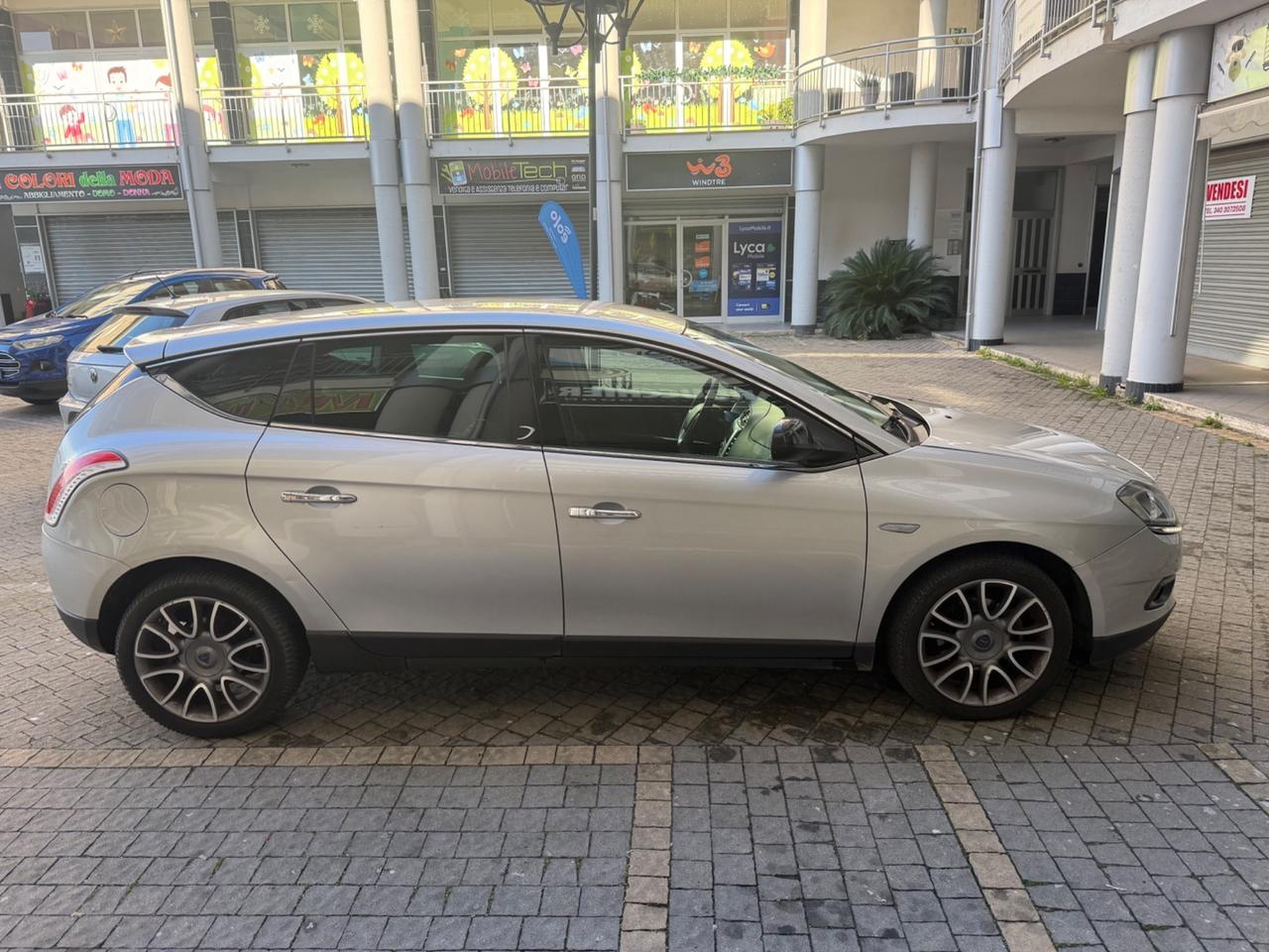 Lancia Delta 1.6 MJT DPF Platino