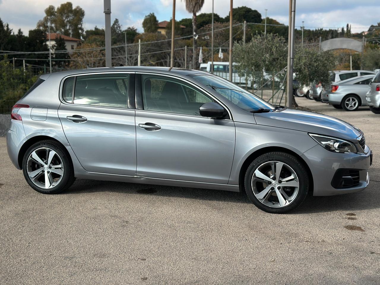 Peugeot 308 1.5 BlueHDi Allure S&S 2018 | 87.000 km