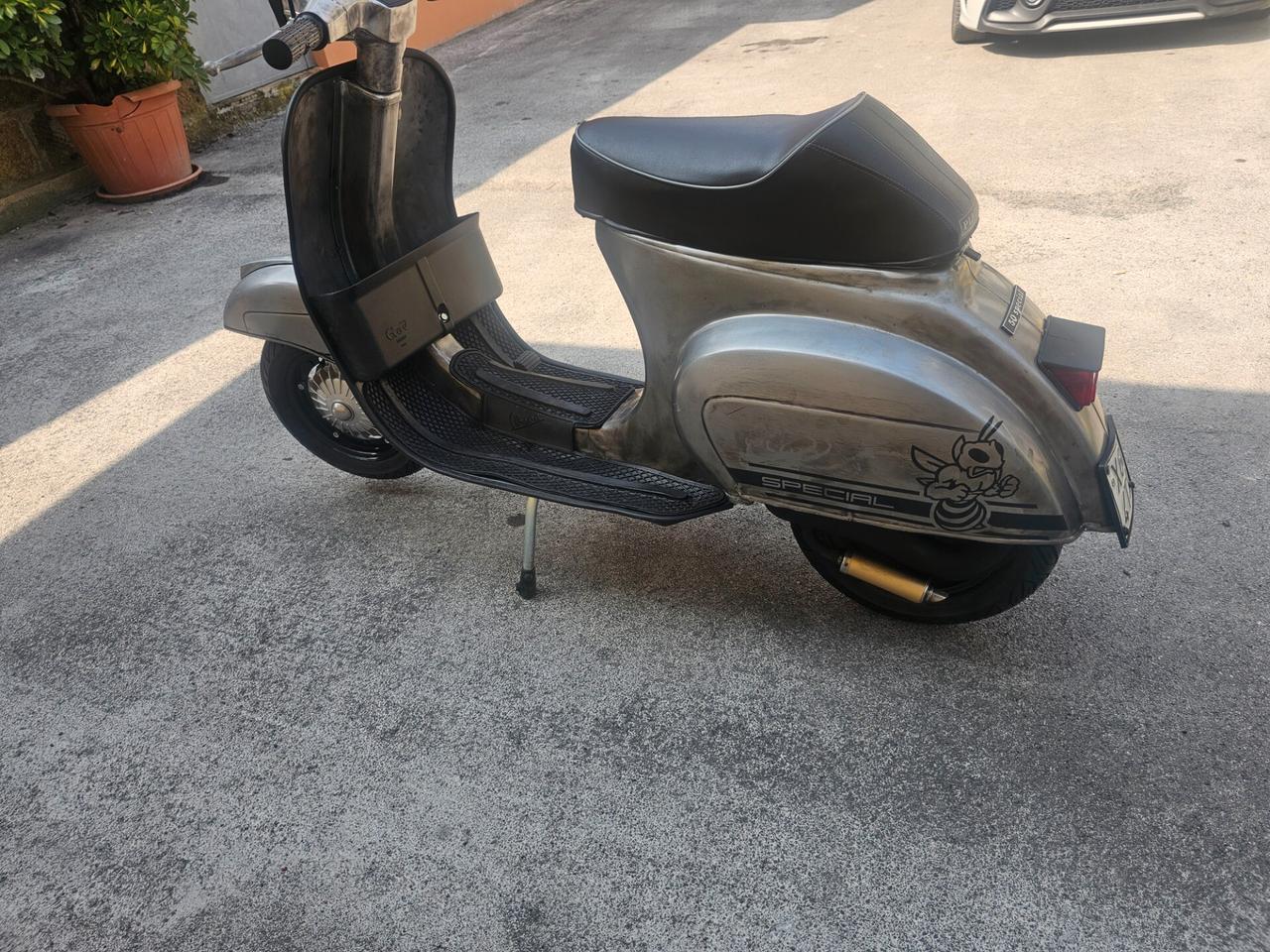 Piaggio Vespa 50 Special