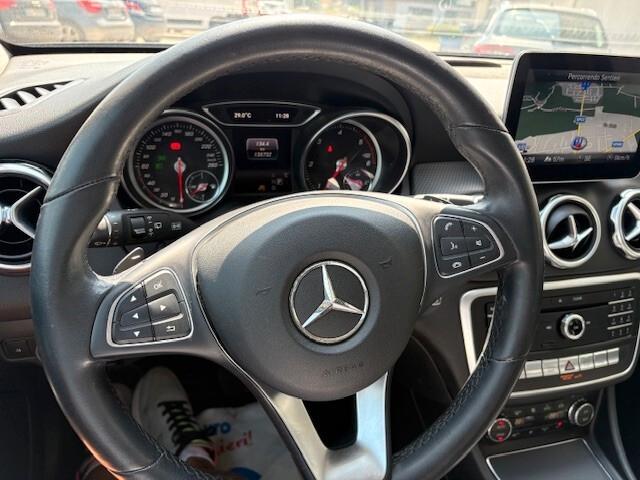 Mercedes-benz GLA 200 GLA 200 d Automatic Sport