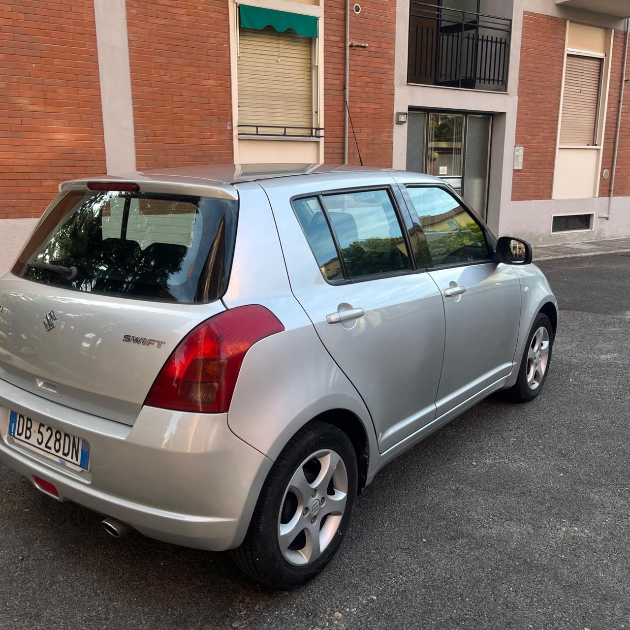 Suzuki Swift 1.3 5p. GL