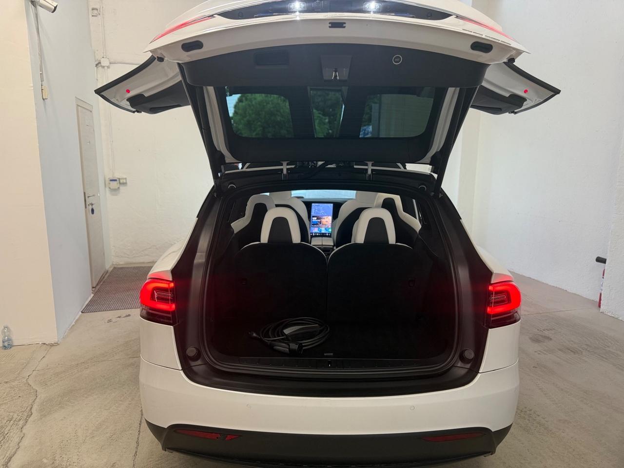 Tesla Model X Long Range Dual Motor 6 posti Extrafull