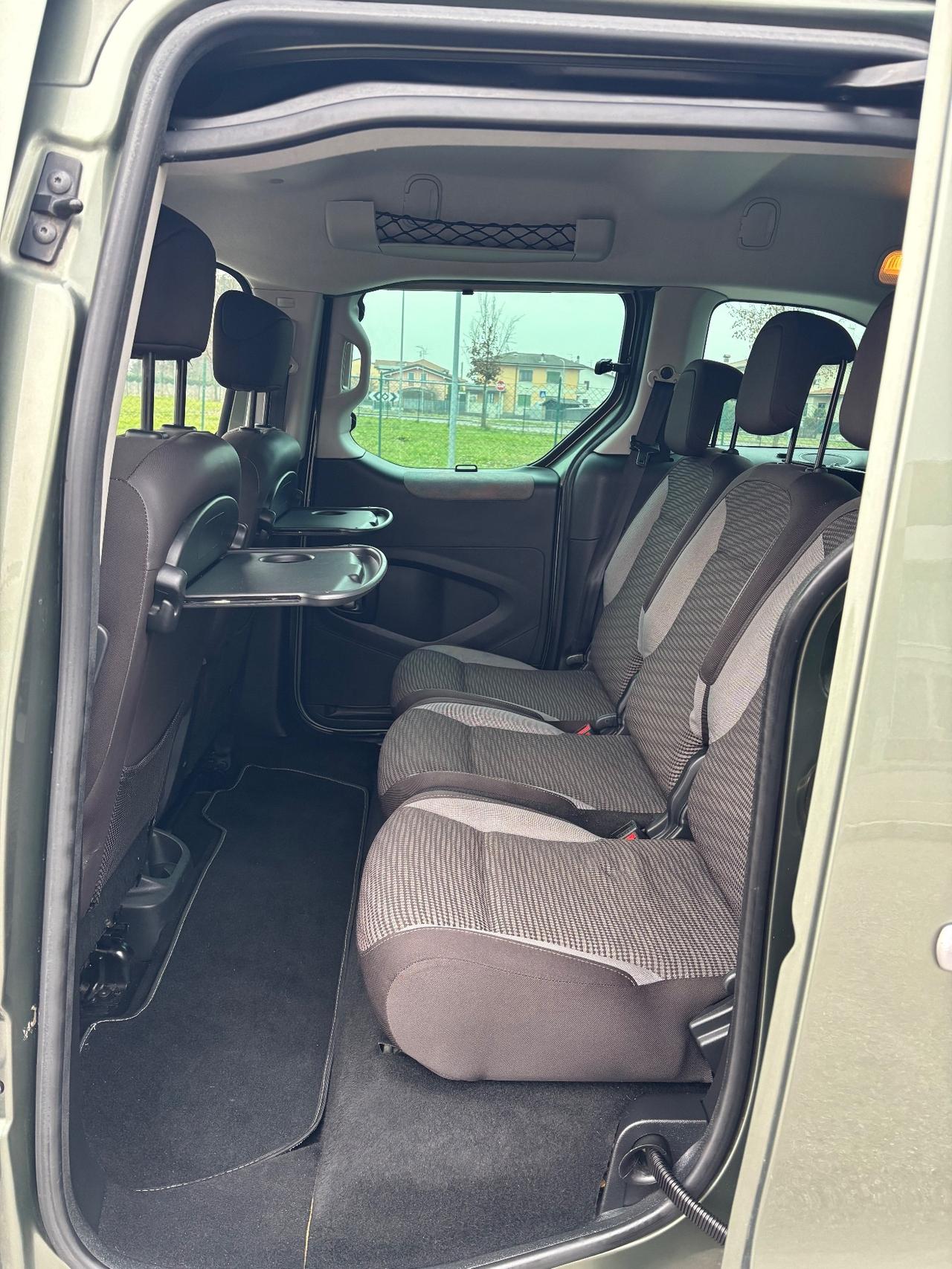 Peugeot Partner Tepee 1.6 HDi 112CV Outdoor