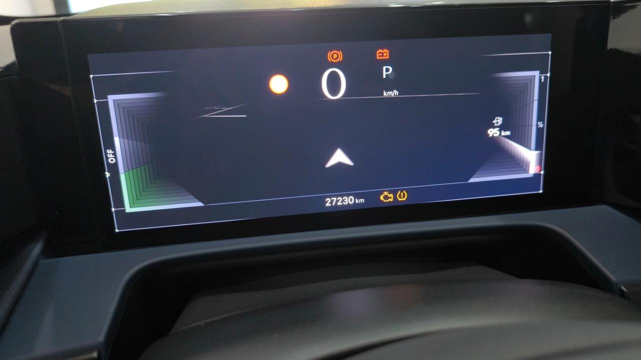 Lancia Ypsilon Hybrid e-DCT Edizione Cassina