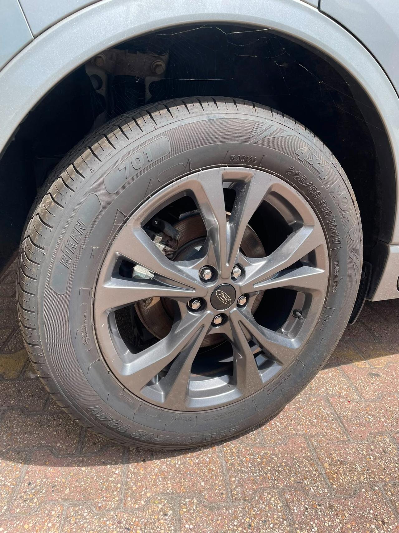 FORD KUGA ST-LINE 2.5 FHEV 190CV AUTOMATICO
