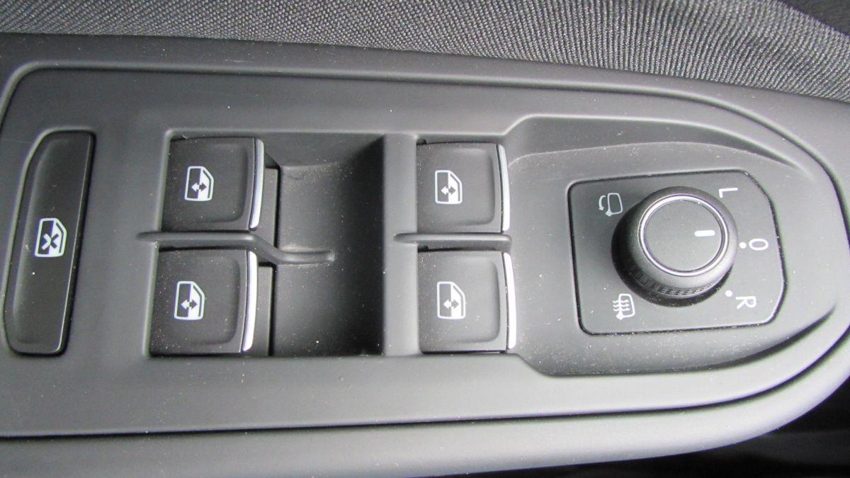 VOLKSWAGEN - Golf - GTI Perf. 2.0 245CV TSI DSG 5p. BMT