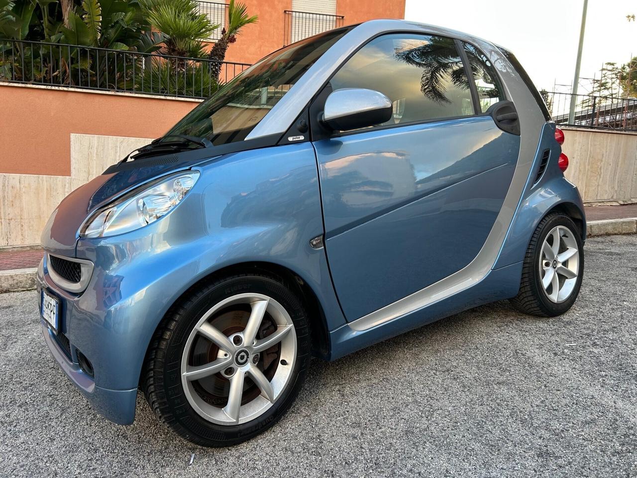 Smart ForTwo 1.0 ideale per neopatentati