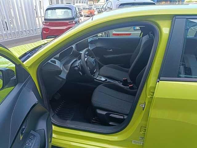 Peugeot 208 1.2 Hybrid 110cv DCS6 STYLE KM ZERO