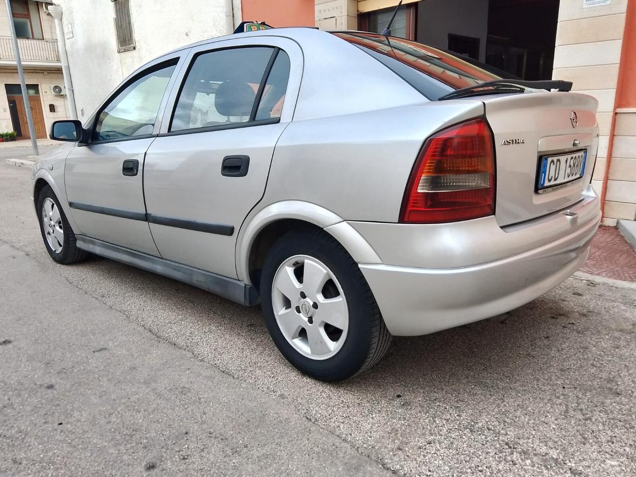 Opel Astra 1.7 16V DTI cat 5 porte Elegance