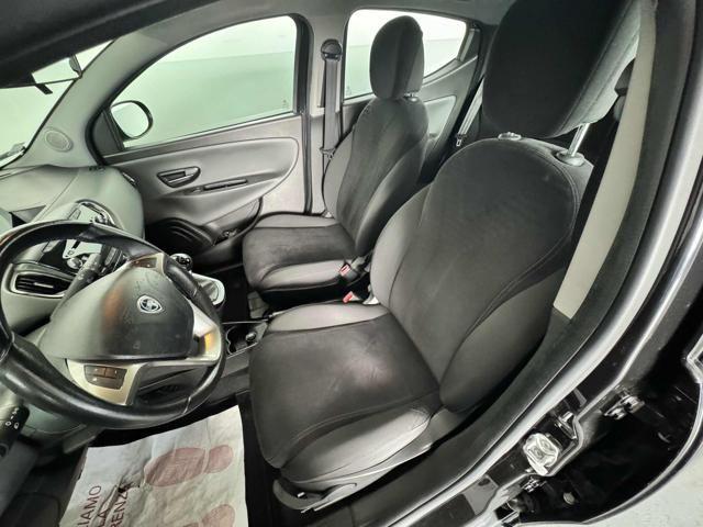 LANCIA Ypsilon 1.2 69 CV 5 porte GPL Ecochic Gold