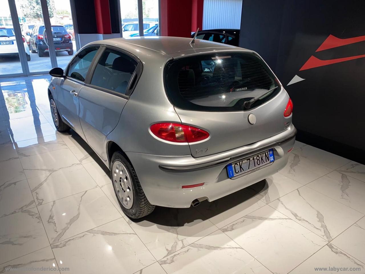 ALFA ROMEO 147 1.9 JTD 115CV 5p. Distinctive