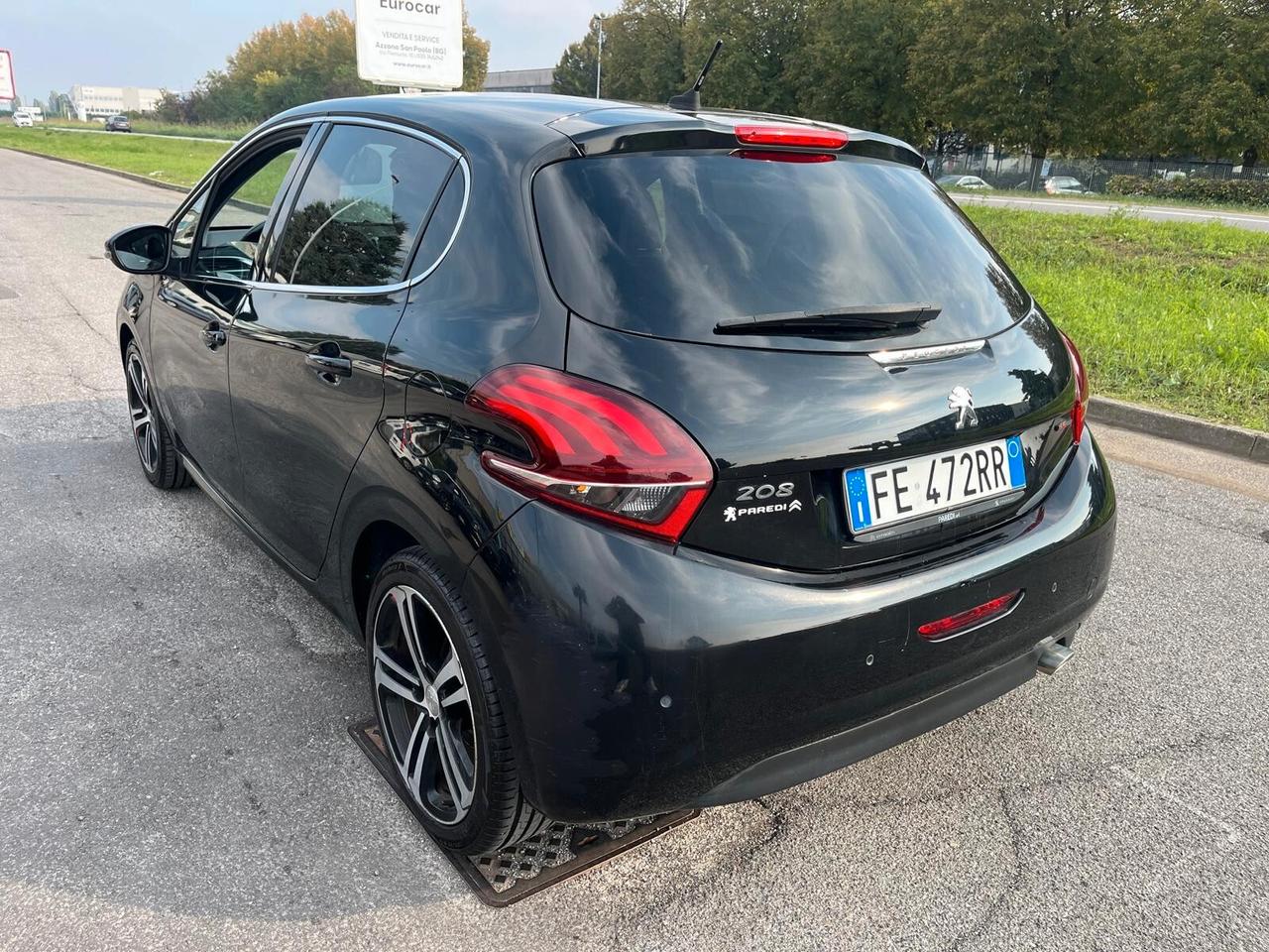 Peugeot 208 BlueHDi 120 S&S 5 porte GT Line