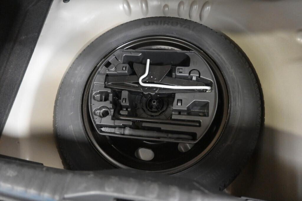 CITROEN C3 VAN 1.2 PURETECH 83CV SeS FEEL BUSINESS 2 POSTI ( FARI LED - NAVI - MIRROR - CRUISE - SENSORI POST. )