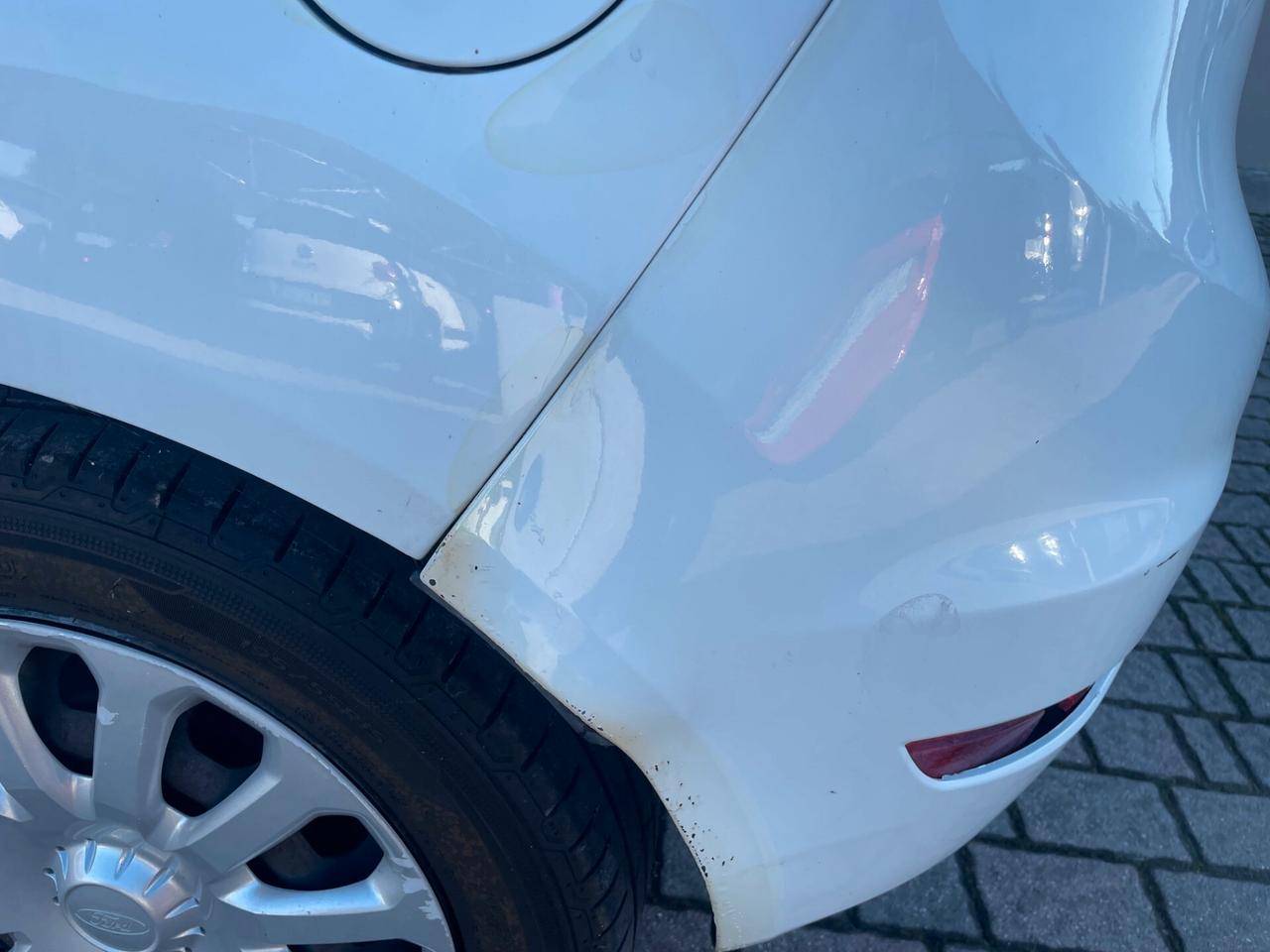 Ford Fiesta 1.5 TDCi 75CV 5 porte Business
