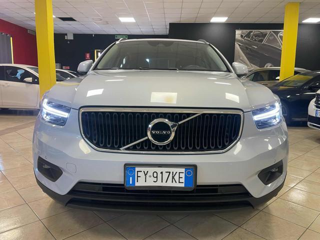 VOLVO XC40 D3 AWD Geartronic*NAVI/TELC/PDC*