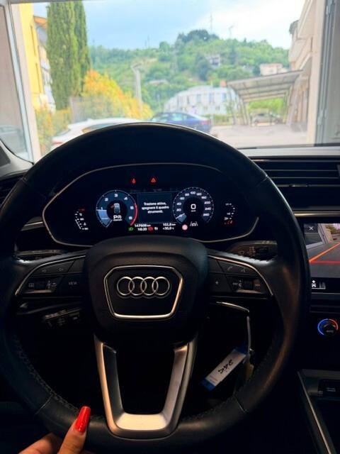 Audi Q3 SPB 35 TDI quattro Business Plus