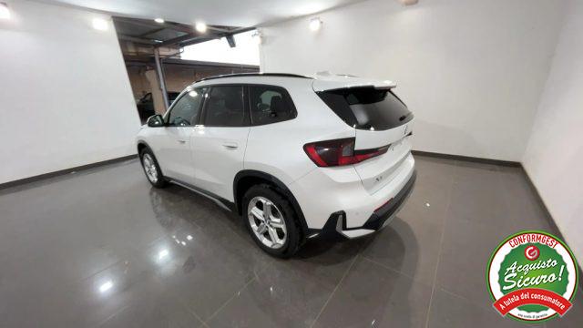 BMW X1 sDrive 18d xLine + Tetto