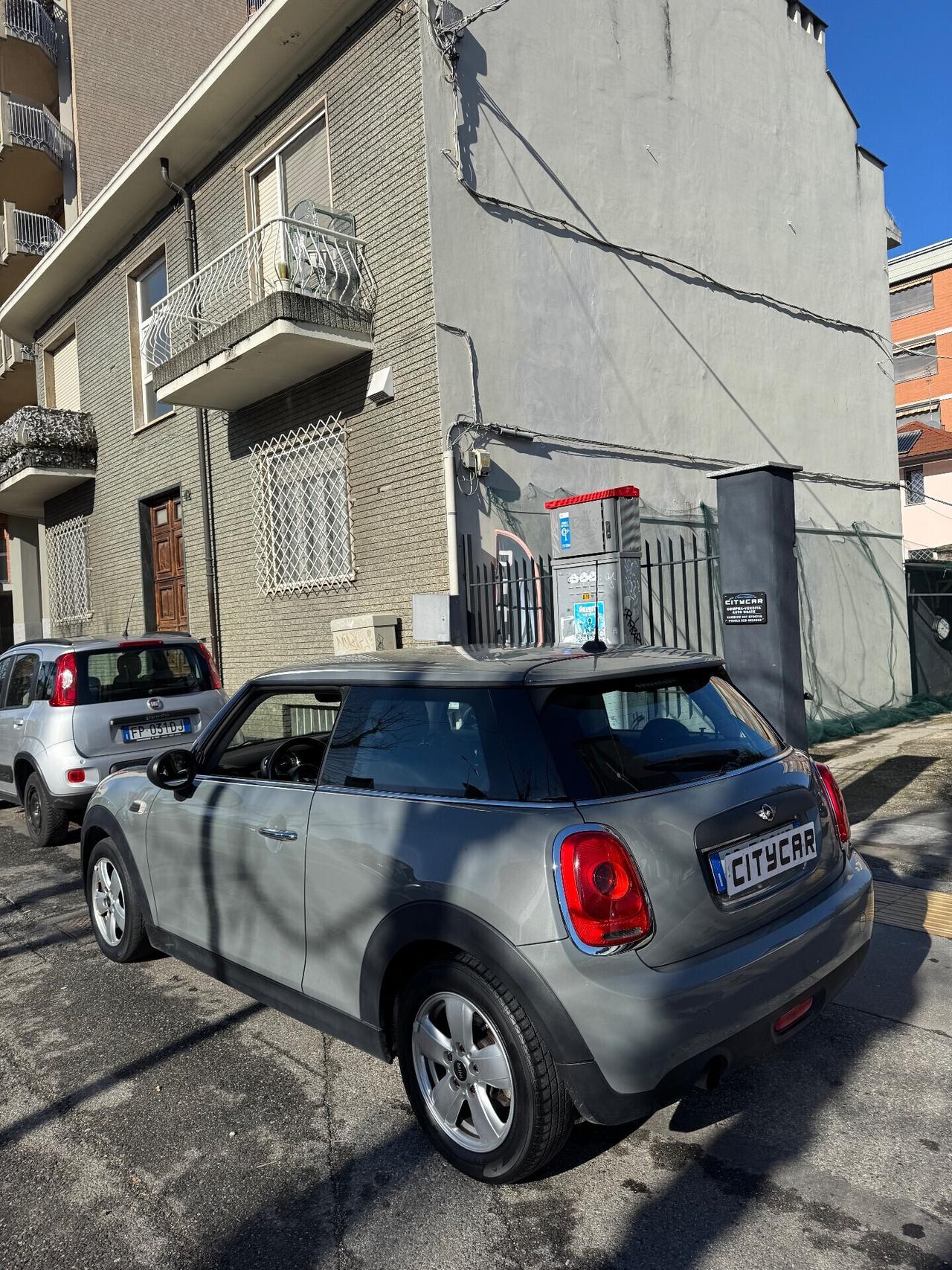 Mini One First 1.2 75 cv neopatentati