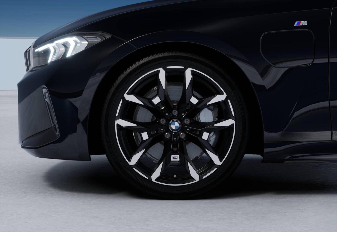 BMW Serie 3 330e Touring Hybrid Edition