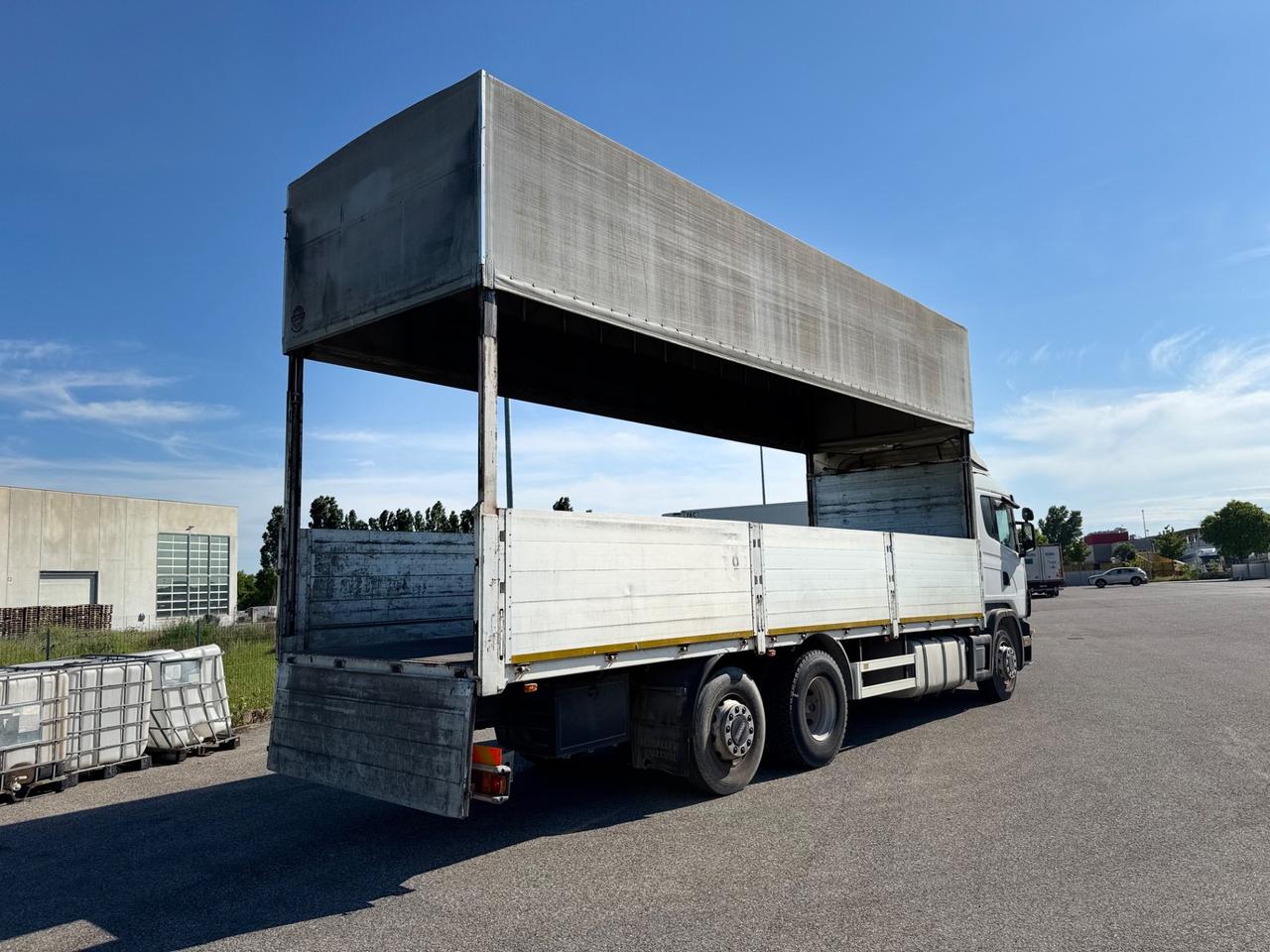 SCANIA 114L 380
