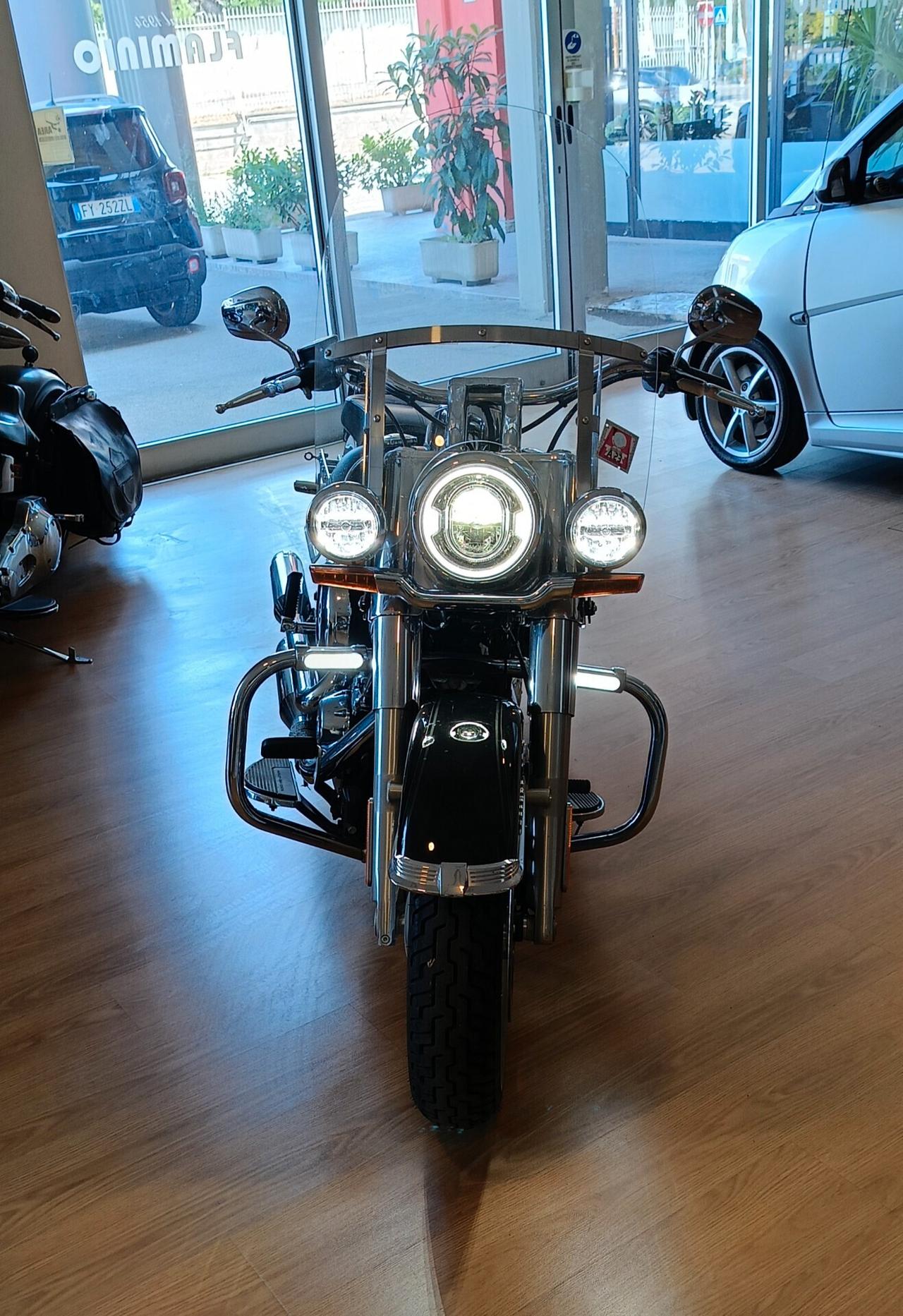 Harley-davidson Deluxe FLDE SOFTAIL DE LUXE