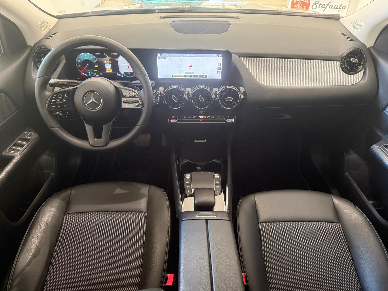 Mercedes-benz GLA 200d Automatic Business Extra