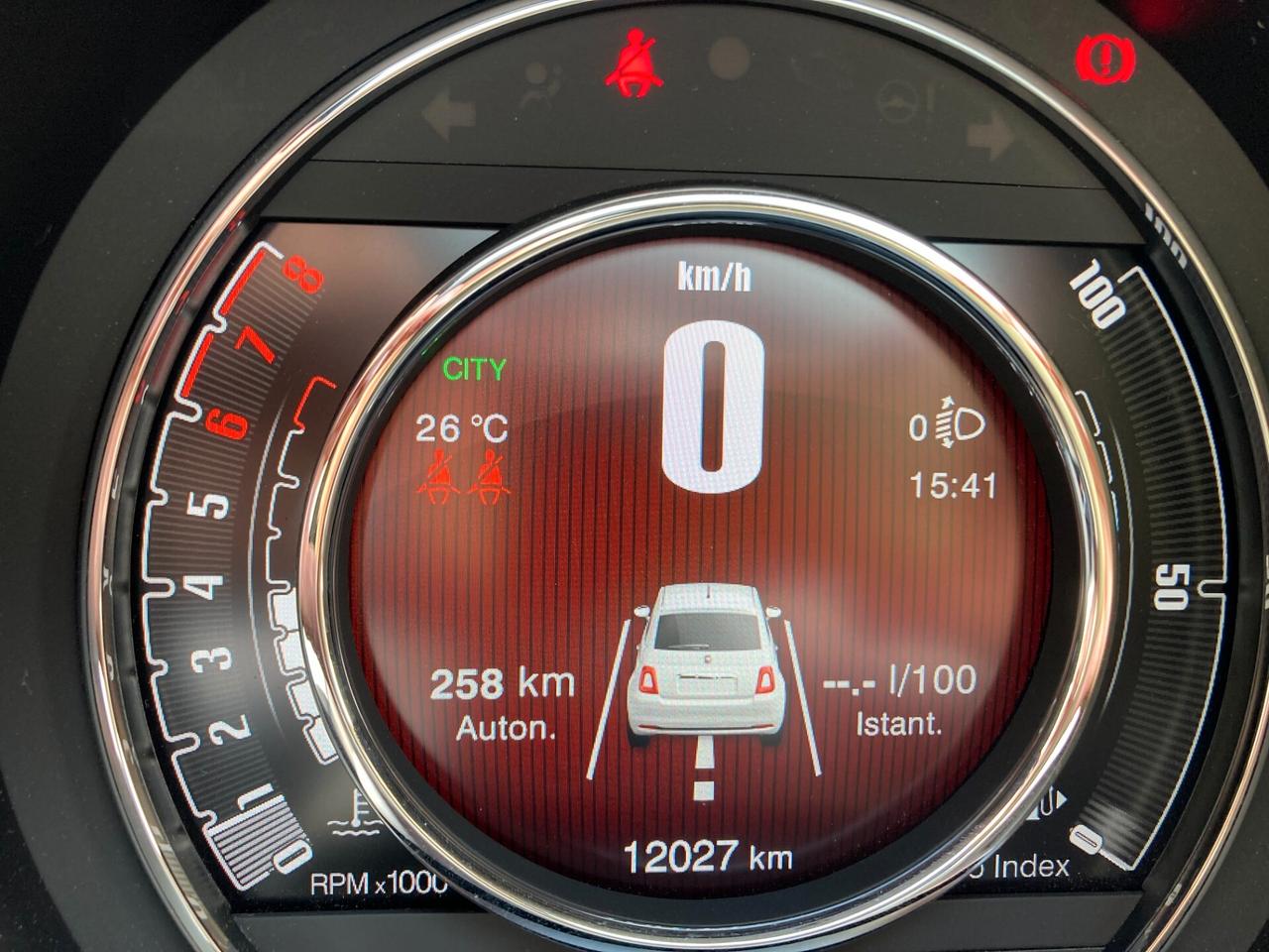 Fiat 500 1.0 Hybrid Dolcevita 12 mila KM.
