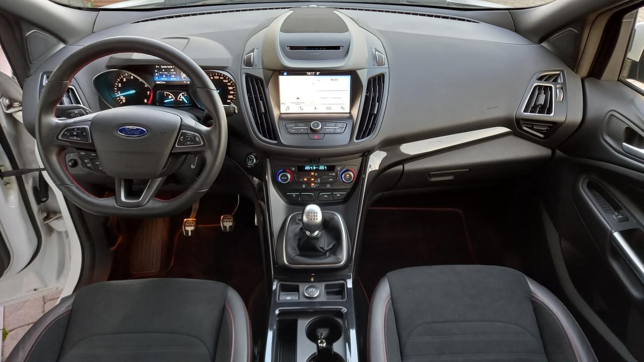 Ford Kuga 1.5 EcoBoost 120 CV S&S 2WD ST-Line