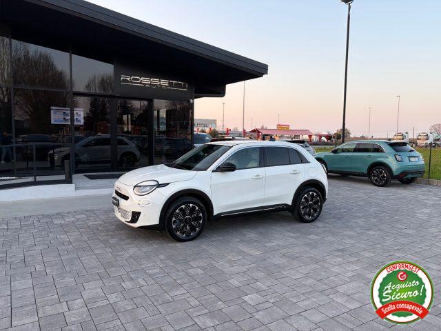 FIAT 600 Hybrid DCT MHEV La Prima ANCHE NEOPATENTATI