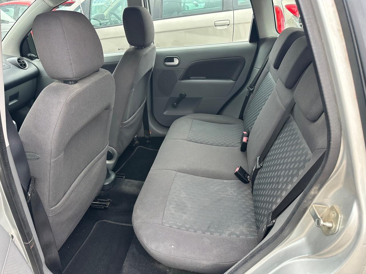 Ford Fiesta 1.2 benzina 2002