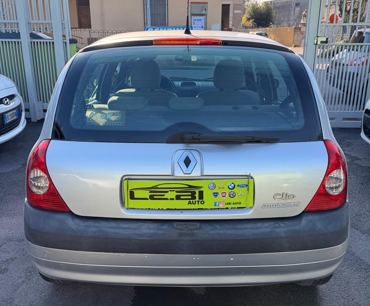 Renault Clio 1.2 5 porte Confort 2005 150.000 km