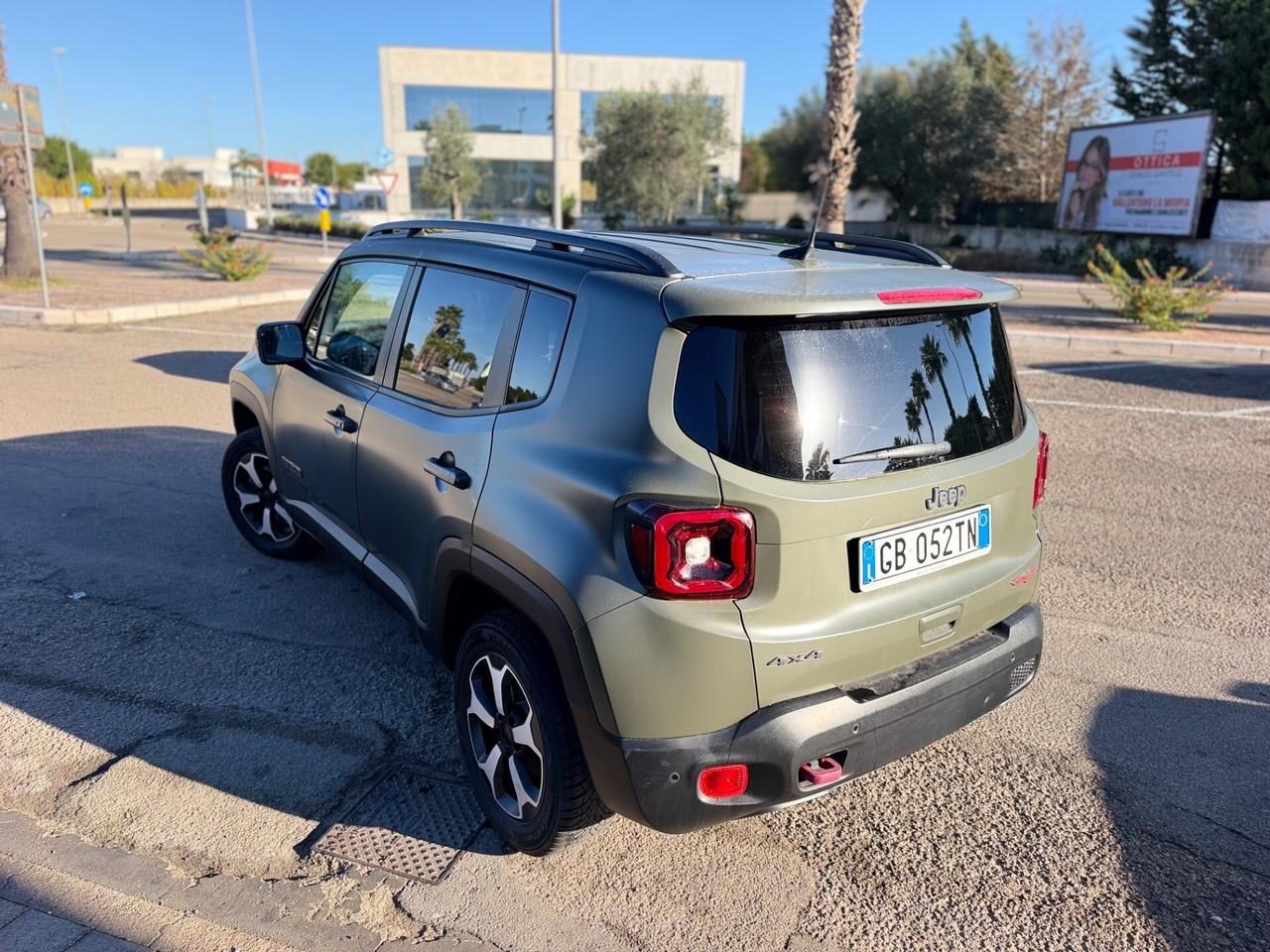 Jeep Renegade 2.0 Mjt 170CV 4WD Active Drive Low Trailhawk