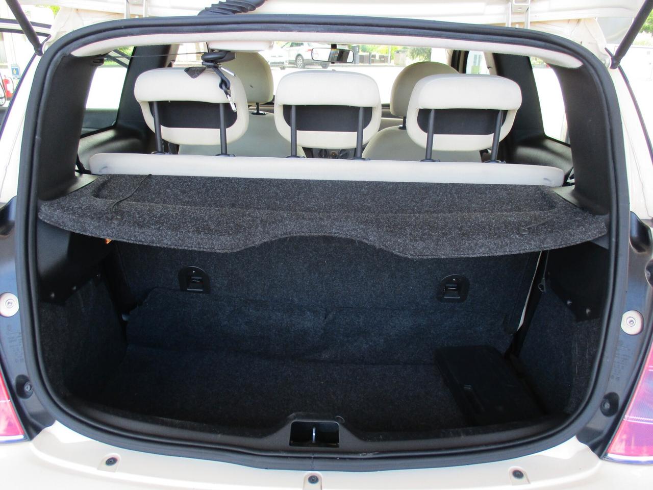 Lancia Ypsilon 1.2 PLATINO