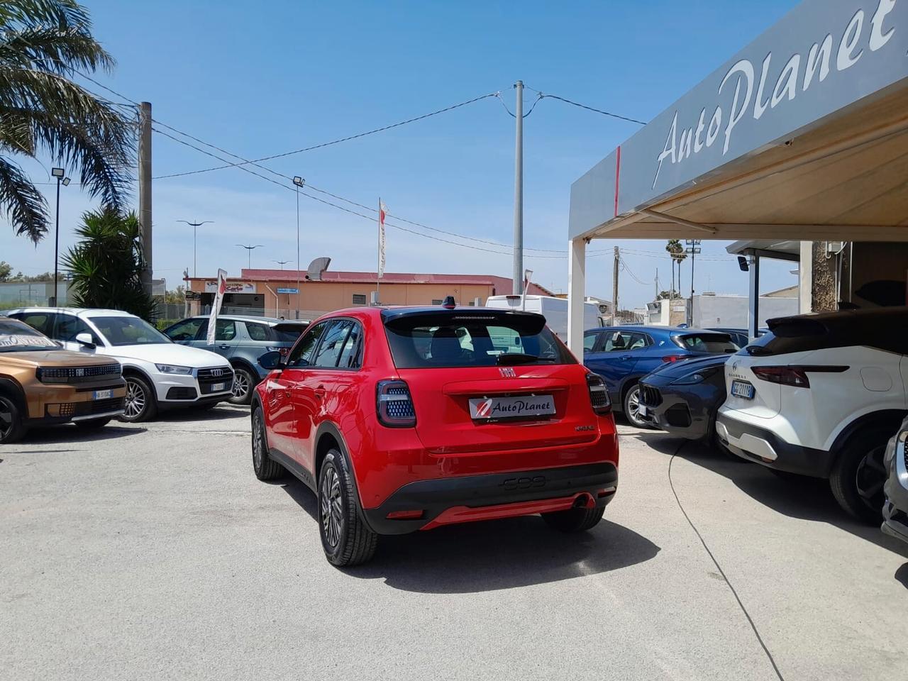 Fiat 600 Hybrid 100 CV DCT MHEV La Prima