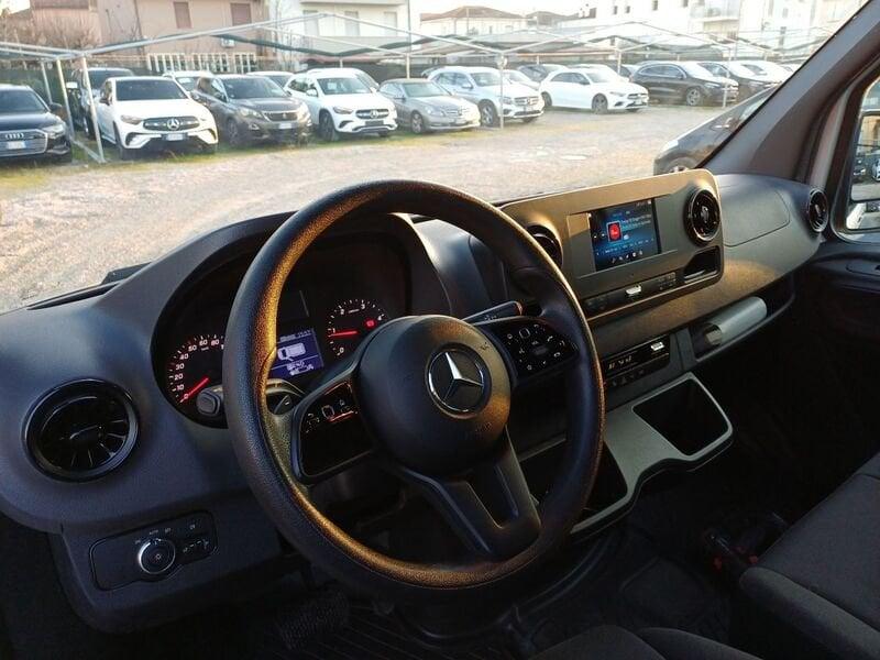 Mercedes-Benz Sprinter 315 CDI F 37/35 Automatic