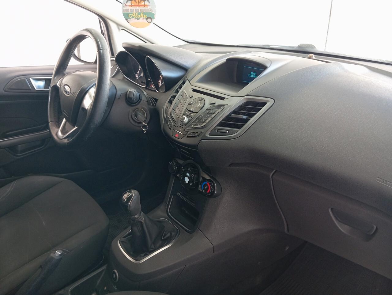 Ford Fiesta 1.4 Benz/GPL 2015 CON GARANZIA