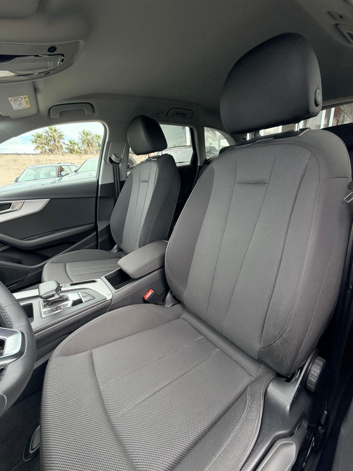 Audi A4 Avant 35 TDI 163cv S-tronic Sport Virtual/Matrix