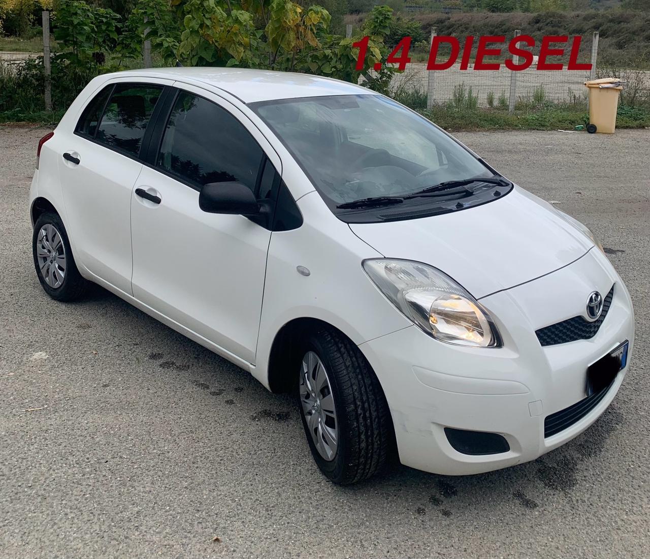 Toyota Yaris 1.4 D-4D DPF 5 porte Now