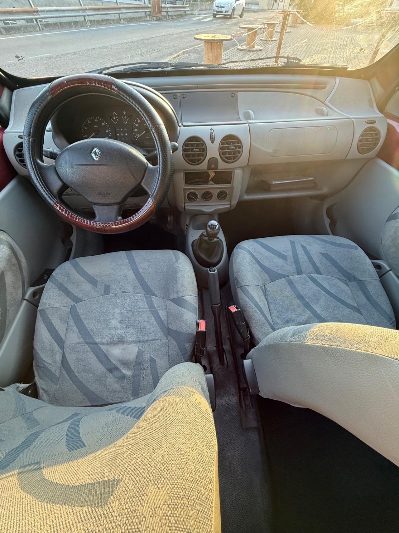 Renault Kangoo 1.5 dCi 65CV cat 5 porte