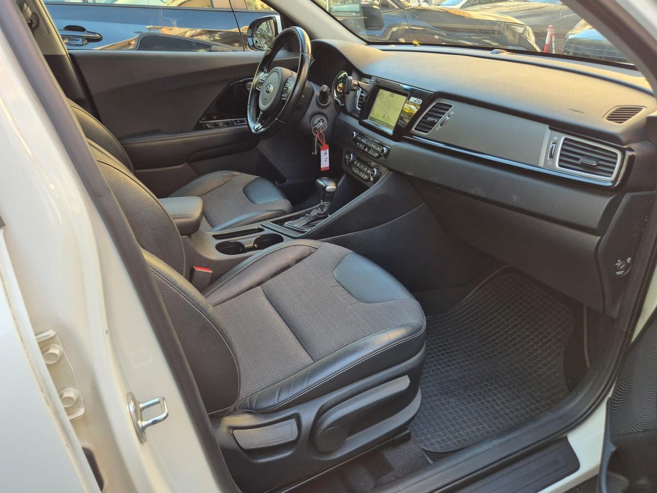 Kia Niro 1.6 GDi DCT HEV Style