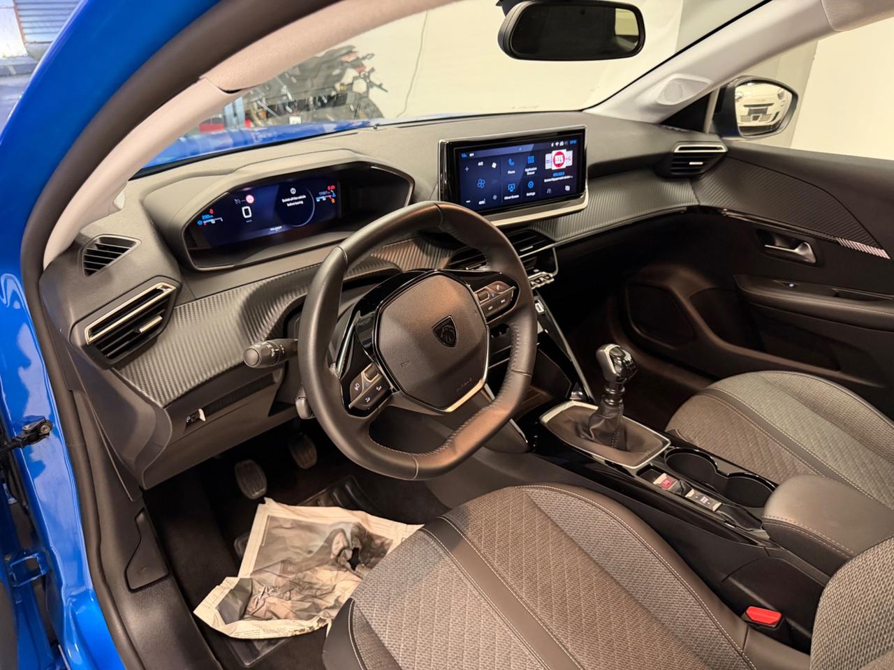 Peugeot 208 PureTech 100 Stop&Start 5 porte Allure 170 al mese