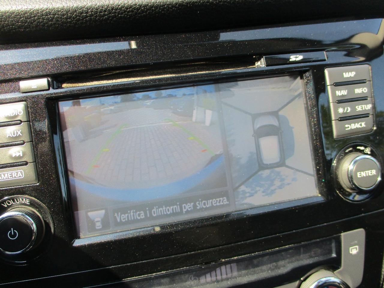 Nissan Qashqai 1.5 dCi N-Connecta TETTO/360/Frenata